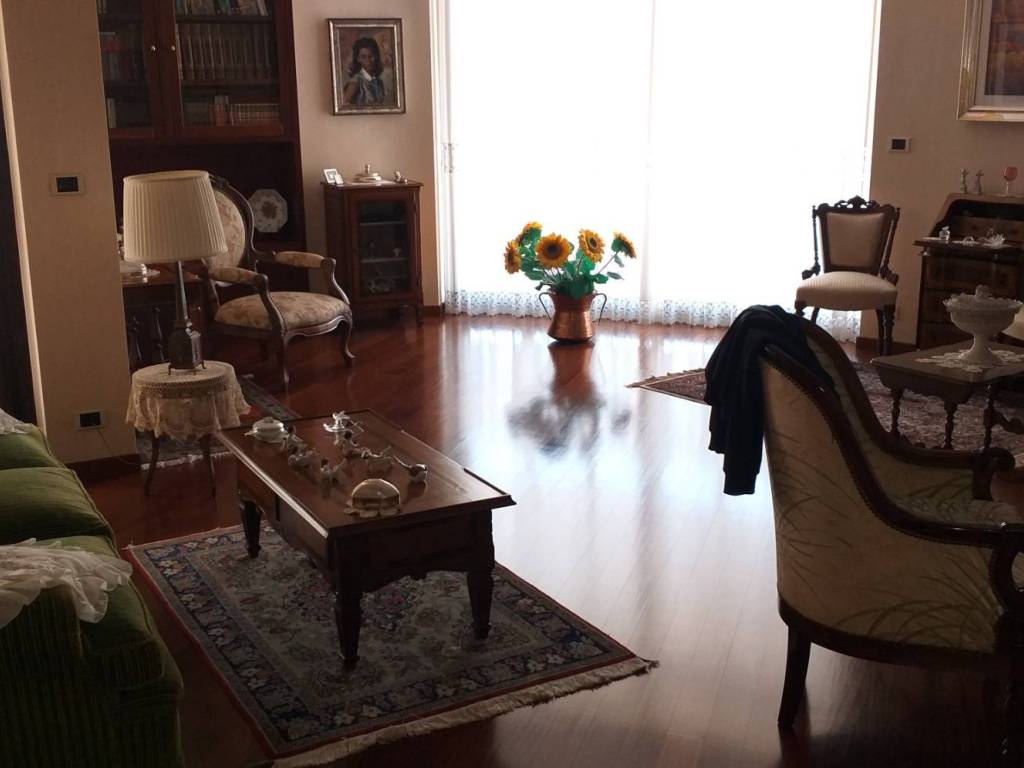 Appartamento a Trani in Via Elena Comneno - Foto 3