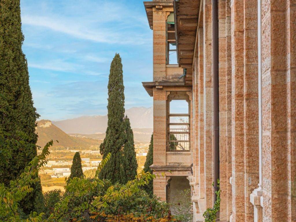 Palazzo / stabile a Sant'ambrogio di valpolicella in Via Grola - Foto 5