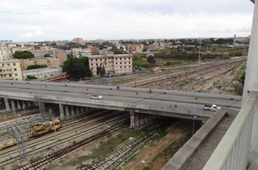 Palazzo / stabile a Brindisi in Via Tor Pisana, 92 - Foto 5