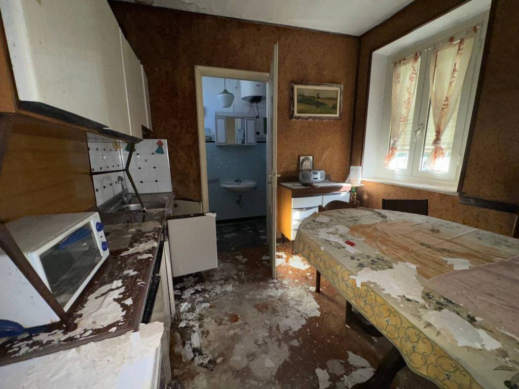 Rustico / casale a Agliano terme in Via Principe Amedeo, 37 - Foto 2