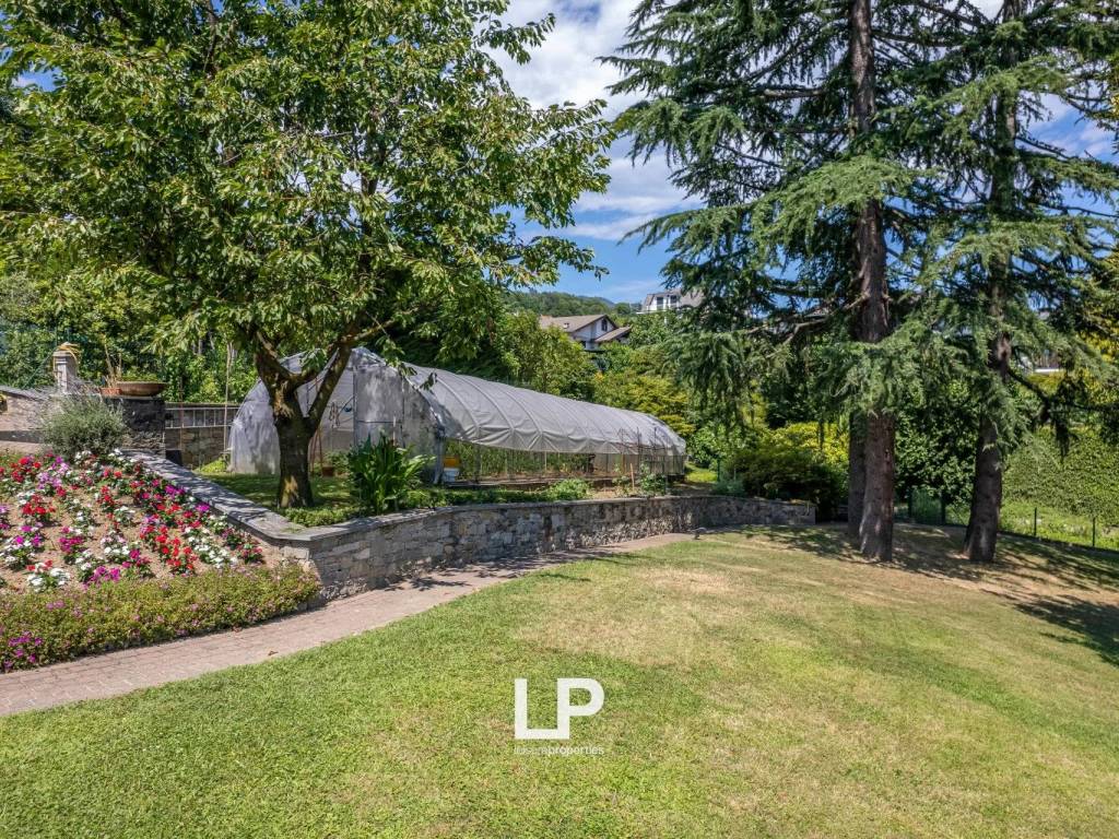 Villa a Arizzano in via Meschiavino - Foto 2