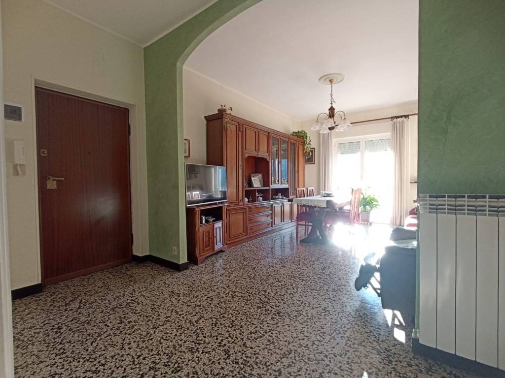 Appartamento a Finale ligure in Via della Pineta - Foto 2