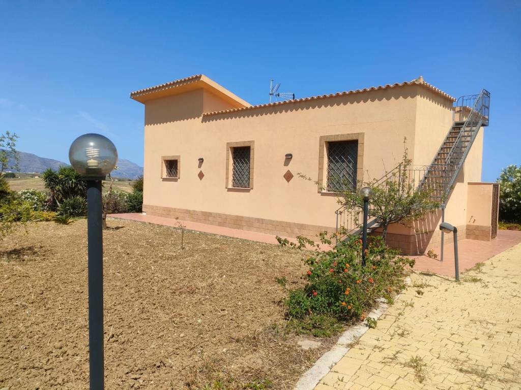 Villa a Balestrate in SS187 - Foto 2