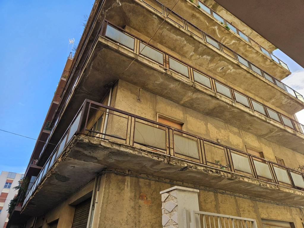 Palazzo / stabile a Reggio calabria in Viale Aldo Moro Traversa Privata D, 17 - Foto 4