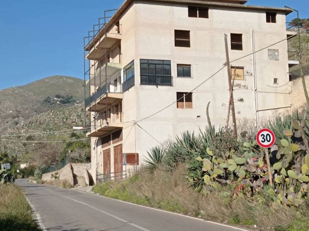 Palazzo / stabile a Belmonte mezzagno in Via Piersanti Mattarella, snc - Foto 4