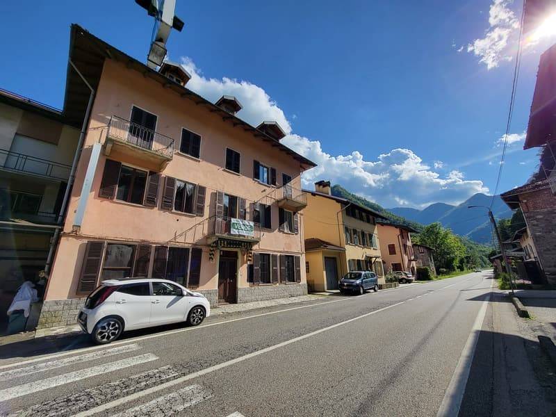 Casa indipendente a Varallo in Strada Provinciale di Alagna - Foto 2