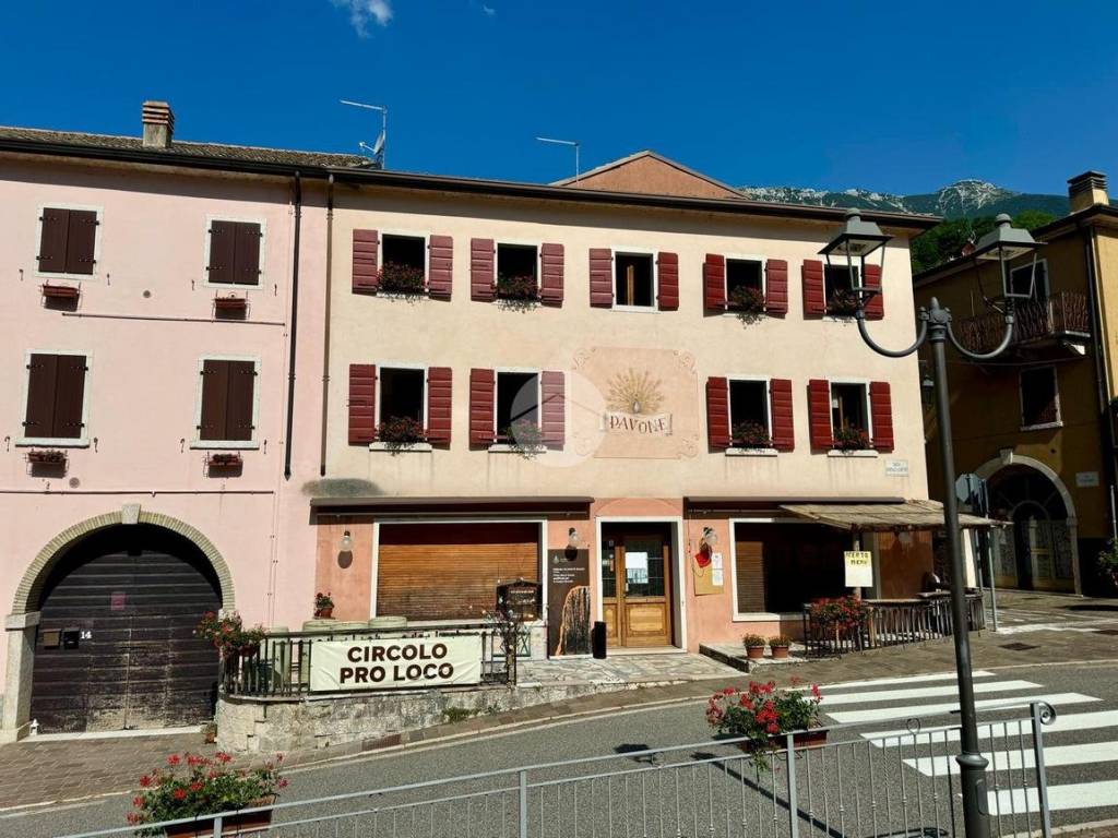Immobile a Ferrara di monte baldo in albergo piazza general cantore, 5 - Foto 3