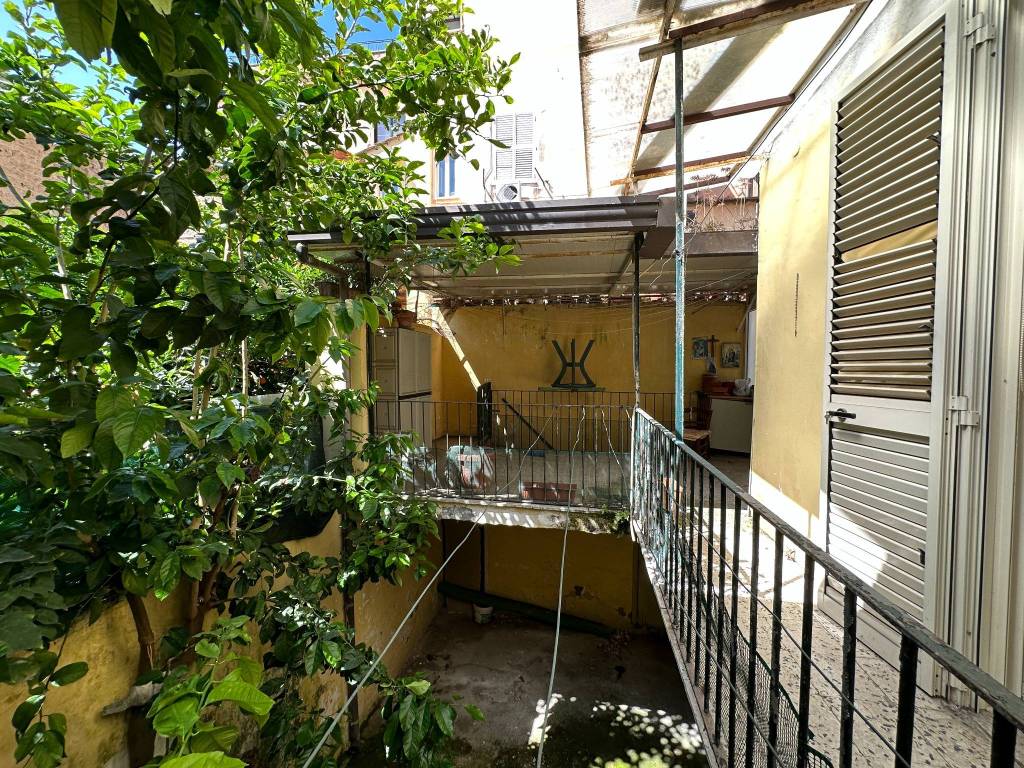 Casa indipendente a Caserta in Via Solfanelli, 5 - Foto 3