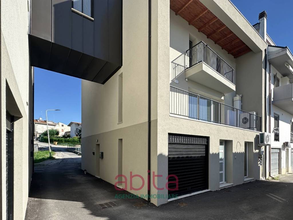 Appartamento a Castel di lama in C.da forcella, 25 - Foto 5