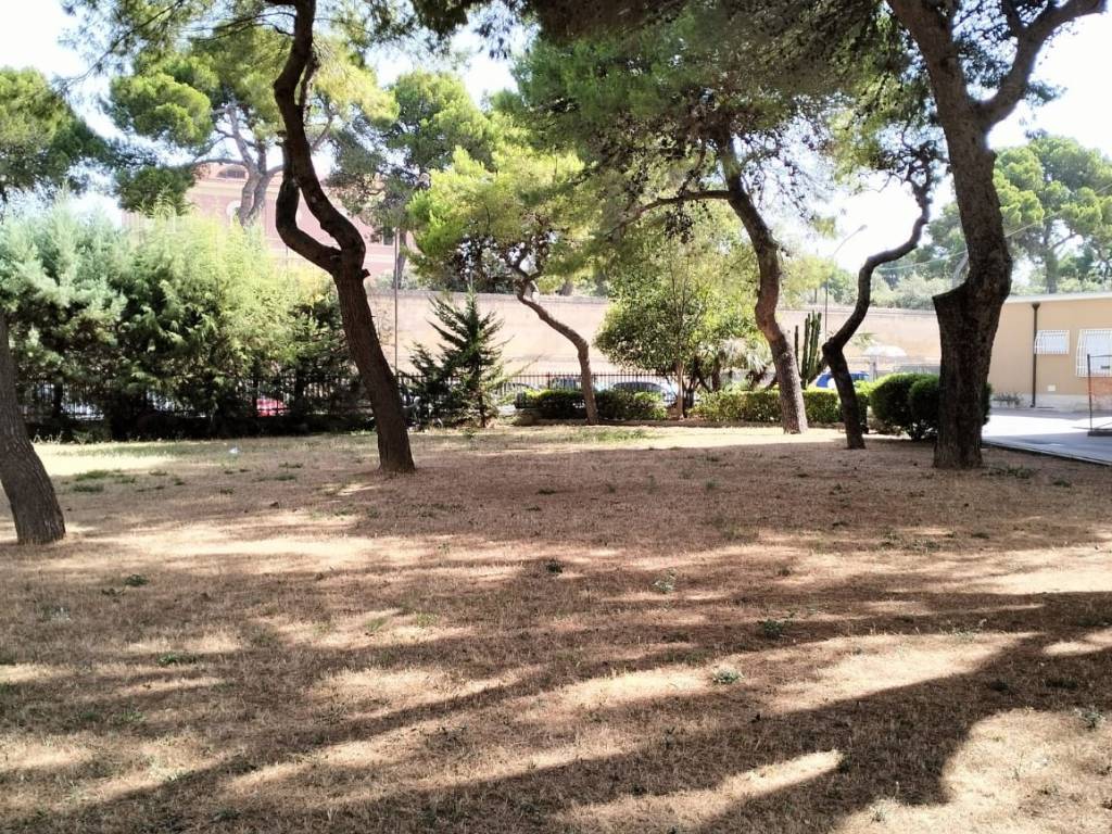 Appartamento a Taranto in Via Umberto Cagni, 2 - Foto 5