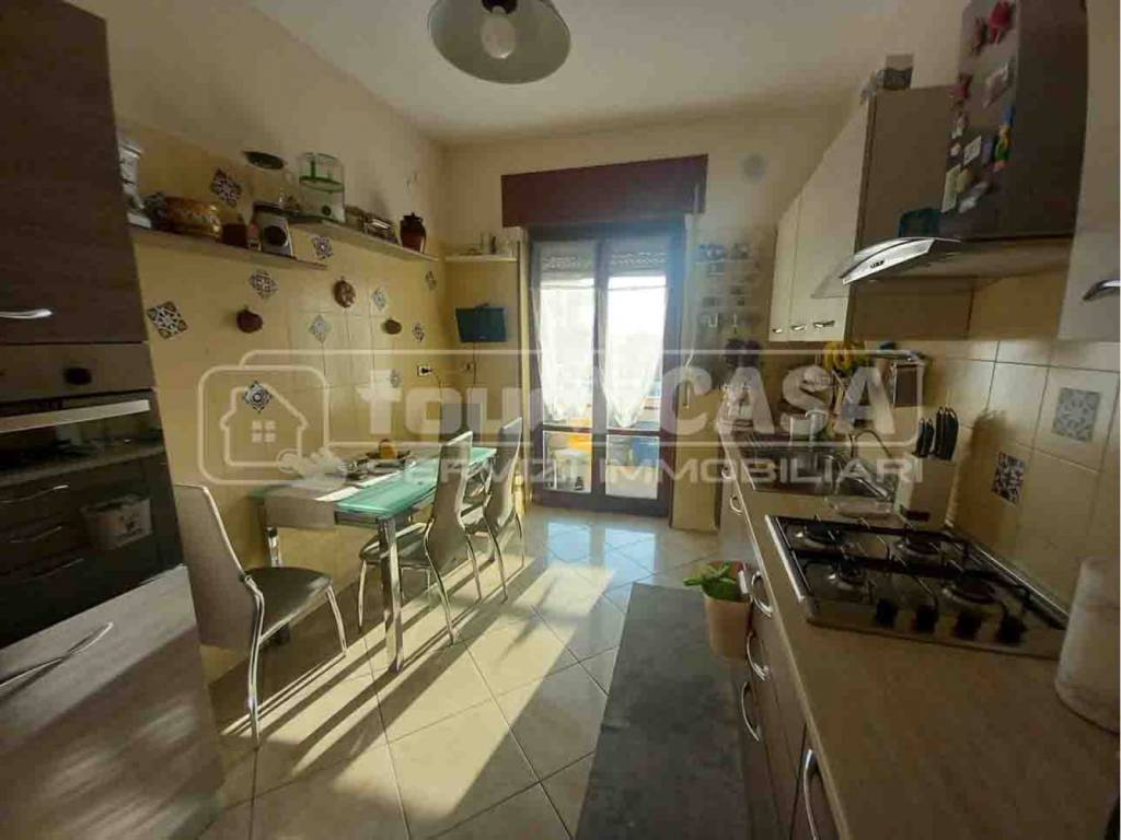Appartamento a Aversa in Viale Olimpico - Foto 2