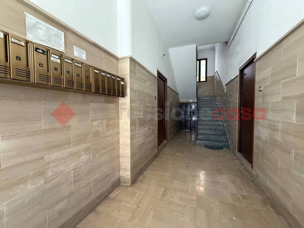 Appartamento a Taranto in via Elio , 1 - Foto 2