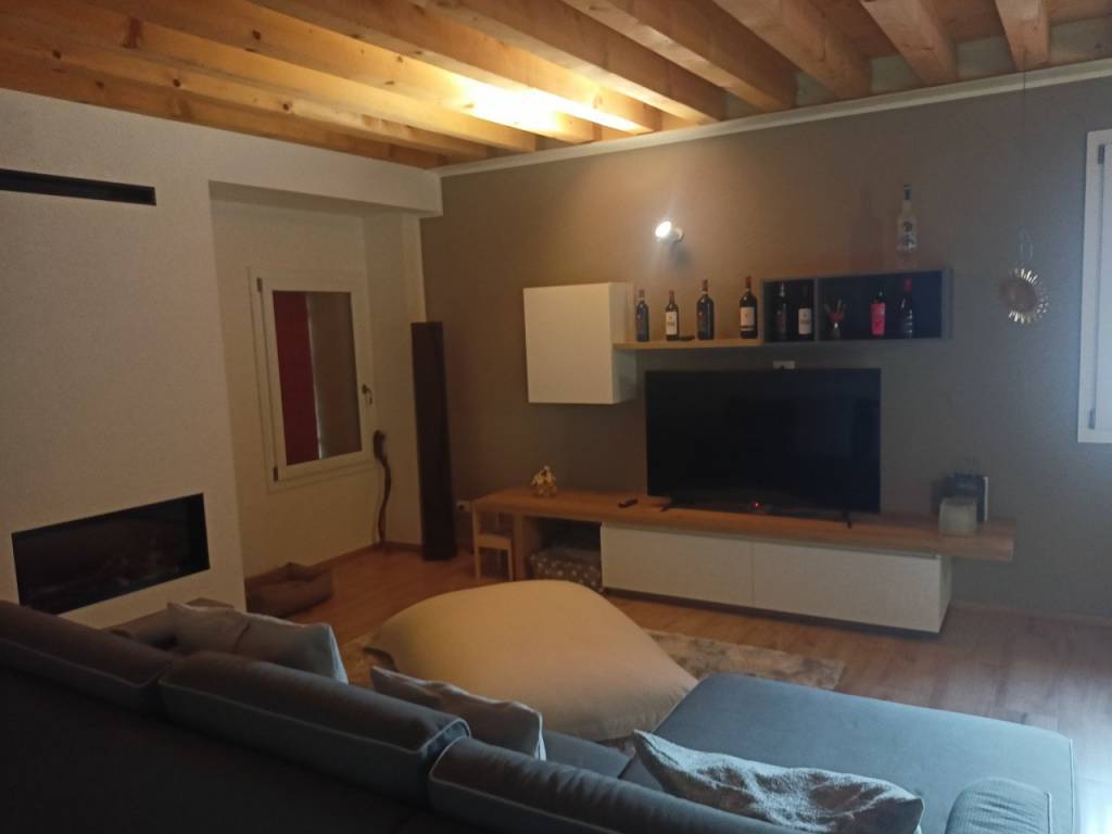 Appartamento a Arquà petrarca in Via Comezzare - Foto 2