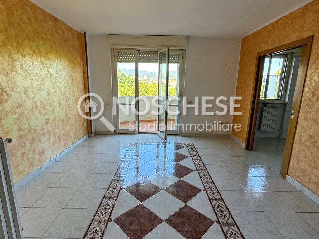 Appartamento a Salerno in Via Ostaglio - Foto 5