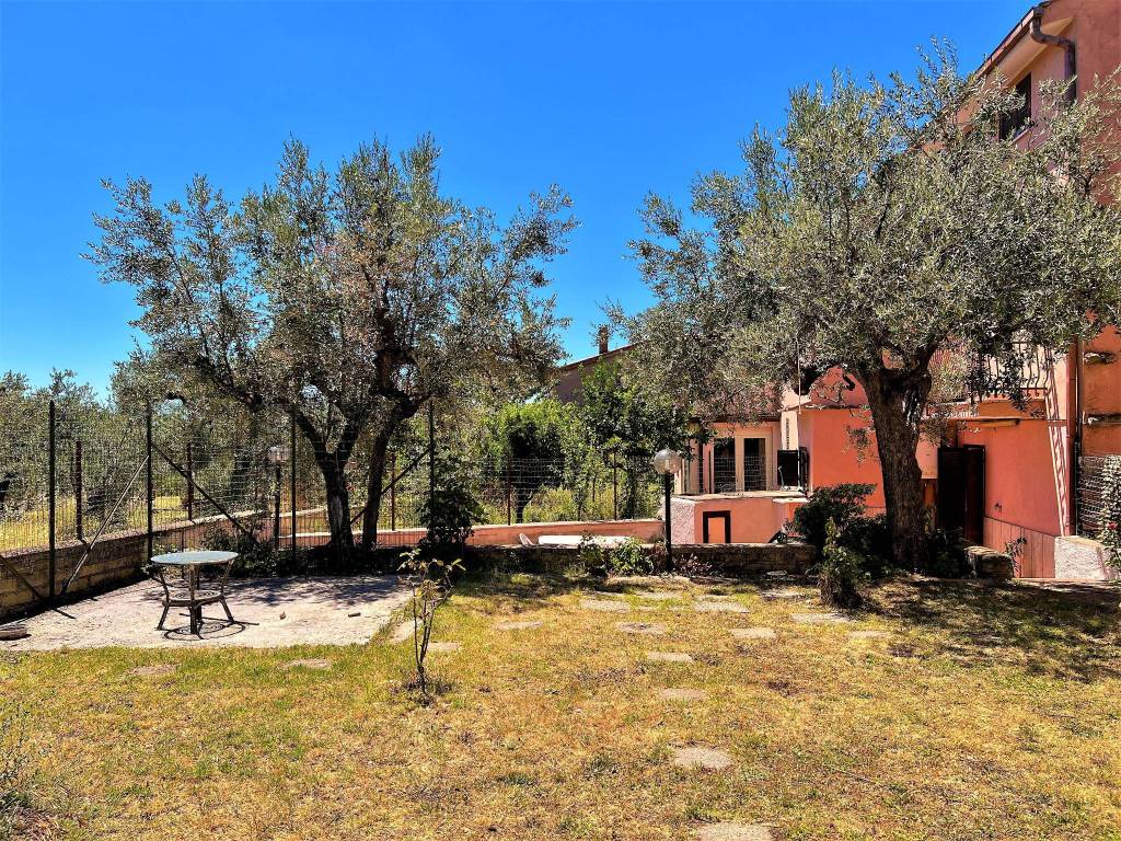 Villa a Fara in sabina in Via Montebello - Foto 4