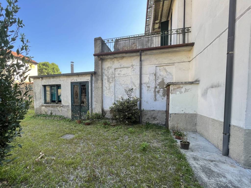 Rustico / casale a Gorla minore in Via Roma, 45 - Foto 2