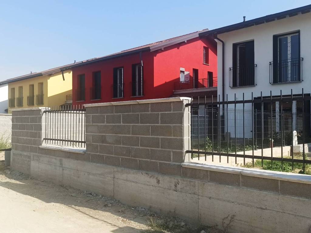 Villa a Certosa di pavia in Via Fabrizio De Andrè - Foto 2