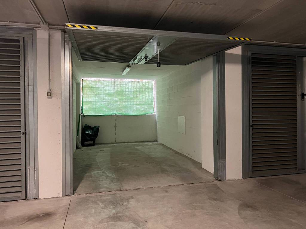 Box / garage a Verona in Via Gian Carlo Camozzini - Foto 5
