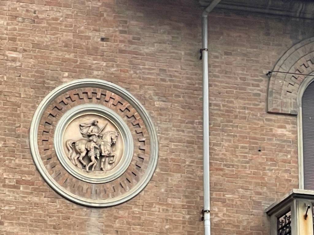 Casa indipendente a Asti in Largo Martiri della Liberazione - Foto 3