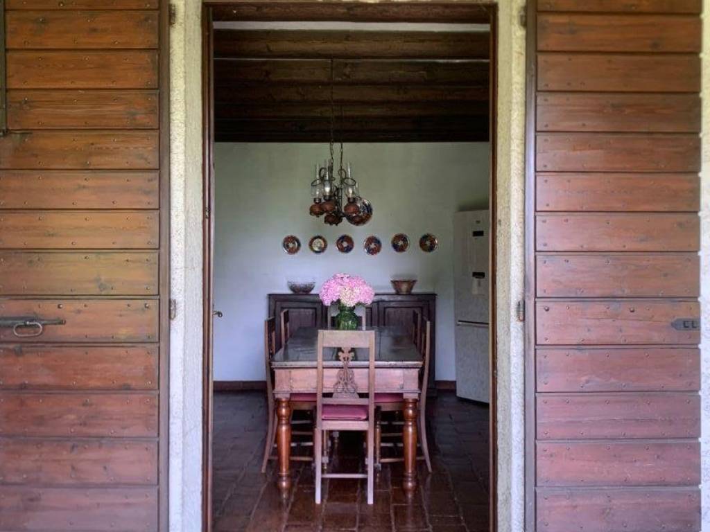 Villa a Cassago brianza in Via 8 Marzo, 14 - Foto 3