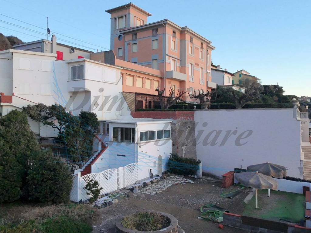 Villa a Rosignano marittimo in Lungomare del Quercetano - Foto 5