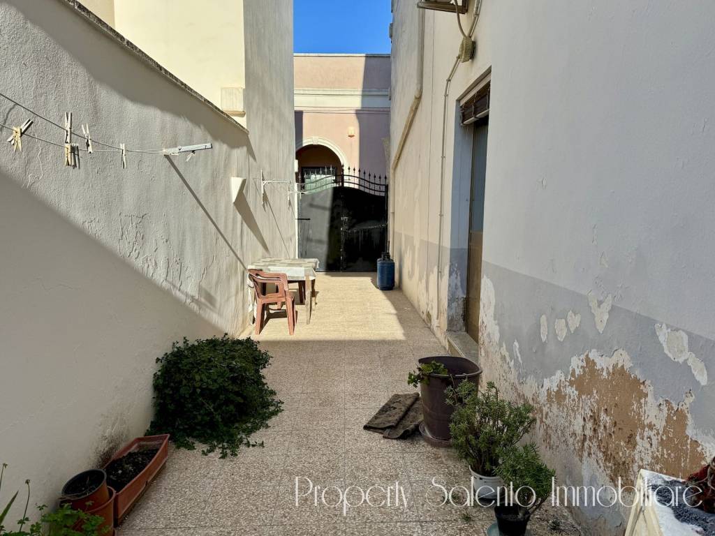 Casa indipendente a Ugento in Via Aghilberto del Balzo, 75 - Foto 5