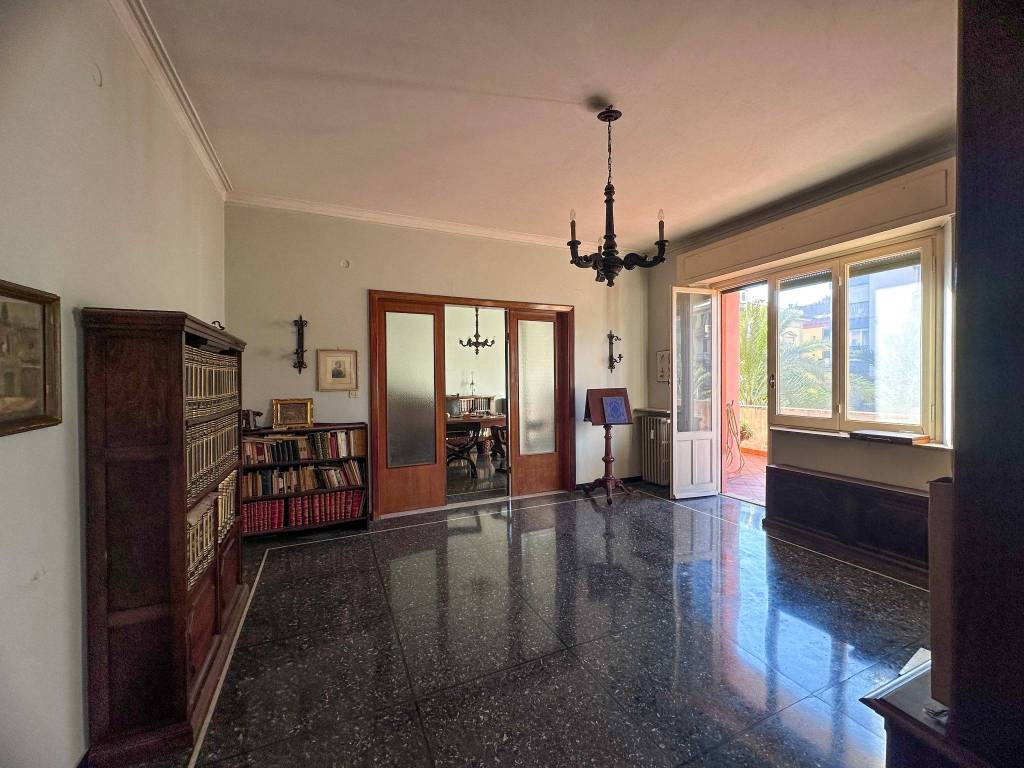 Appartamento a Chiavari in Viale Francesco Tappani, 6 - Foto 2