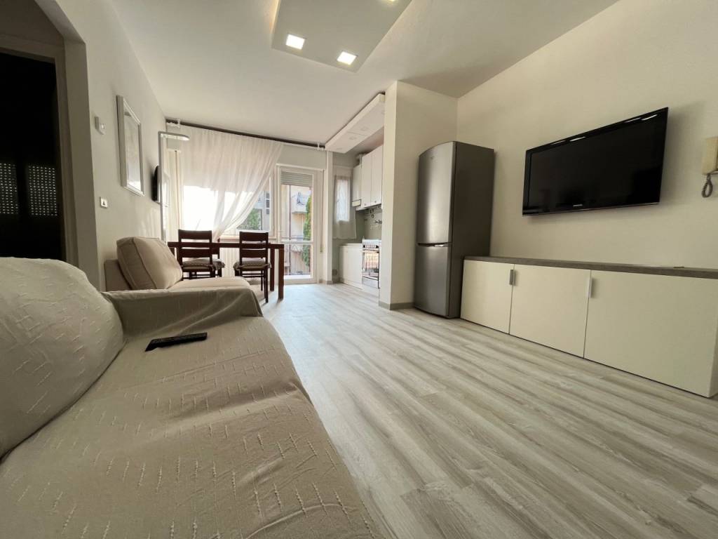 Appartamento a Riccione in Viale Santarosa - Foto 2