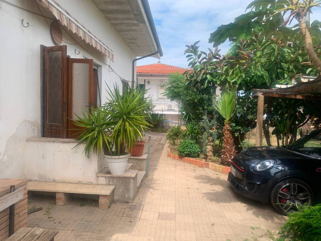 Appartamento a Minturno in Via Pacelli, 1 - Foto 2