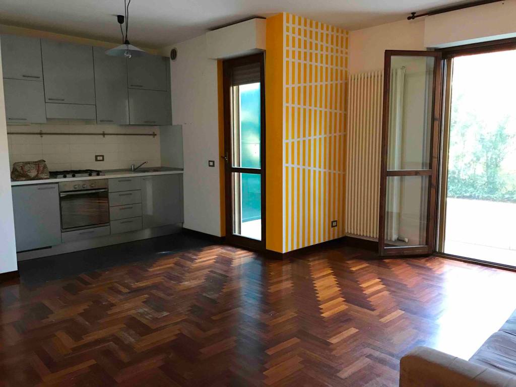 Appartamento a Pavia in Via Francesco Rismondo, 60 - Foto 2