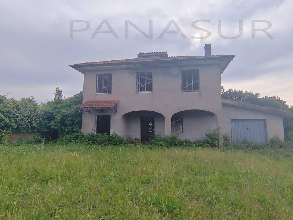 Villa a Cisterna di latina in Via Val d'Aosta - Foto 2