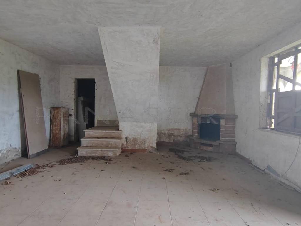 Villa a Cisterna di latina in Via Val d'Aosta - Foto 4