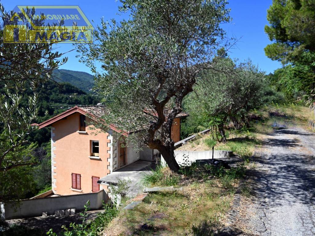 Villa a Ascoli piceno in Viale della Pia Fortezza - Foto 2