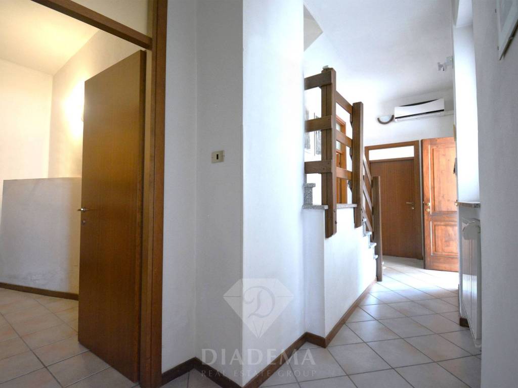 Casa indipendente a Sumirago in Via Fratelli Bandiera - Foto 5