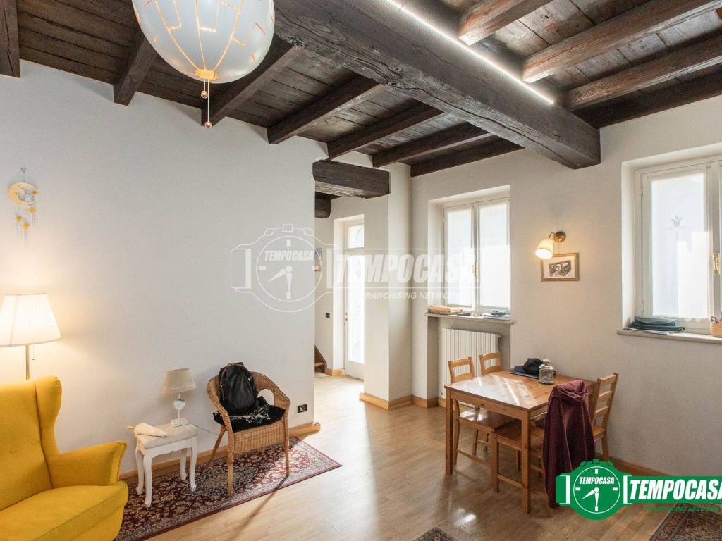 Appartamento a Busto arsizio in Via Lodovico Antonio Muratori 38 - Foto 3
