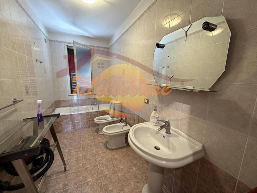 Appartamento a Floridia in Viale Pietro Nenni - Foto 3