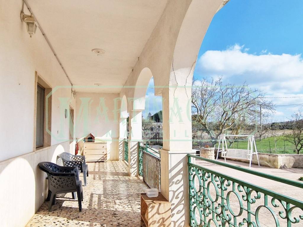 Villa a Martina franca in Strada Villa Castelli, 123 - Foto 3