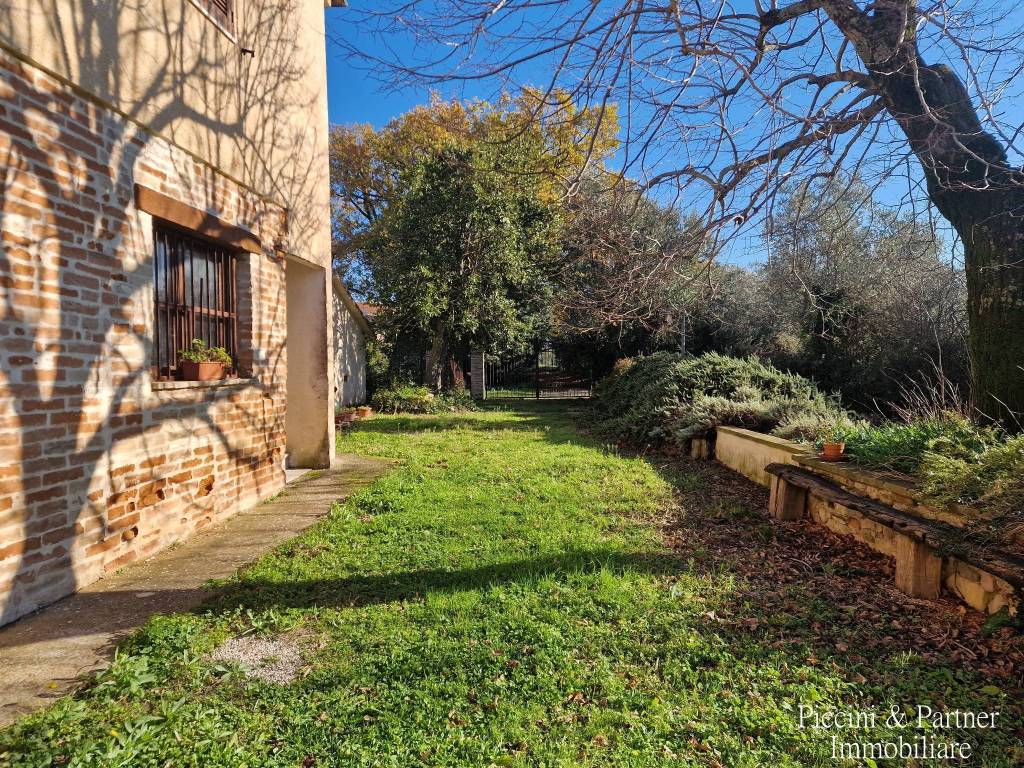 Rustico / casale a Castel ritaldi in San Lorenzo - Foto 5