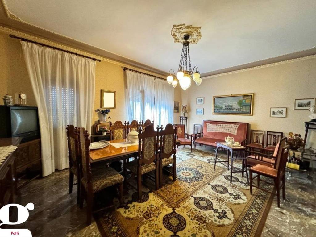 Appartamento a Patti in Piazza XX Aprile, 5 - Foto 2