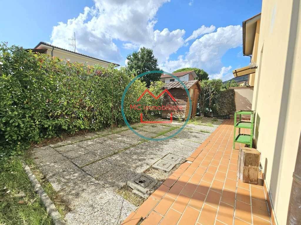 Villetta a schiera a Pescia in Via Lucchese - Foto 3