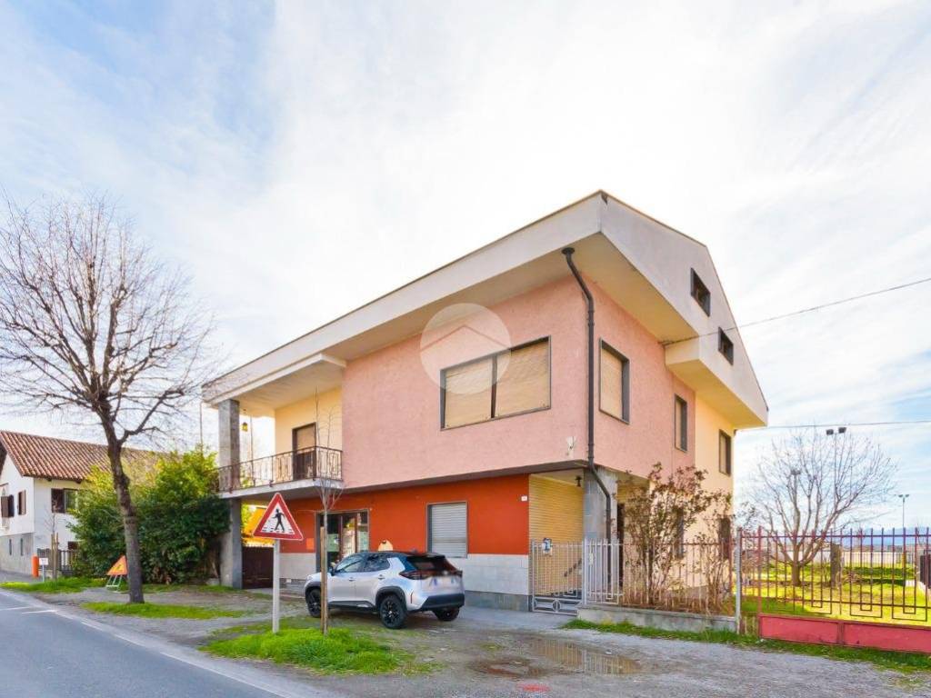 Casa indipendente a Genola in Via G. Marconi, 23 - Foto 2