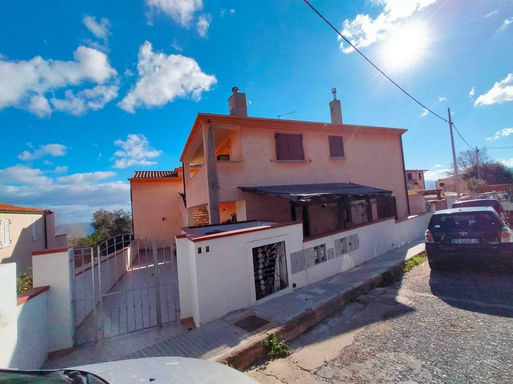 Attico / mansarda a Dorgali in Via dell'Erica, 8 - Foto 4