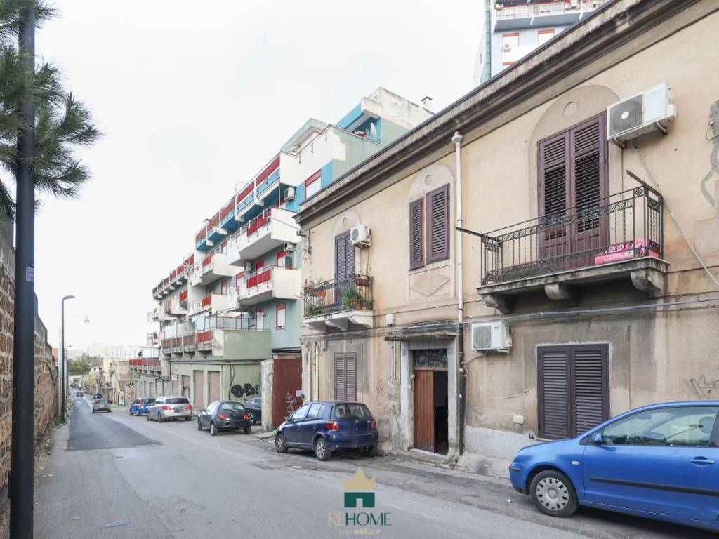Appartamento a Palermo in Via Decollati, 58 - Foto 2