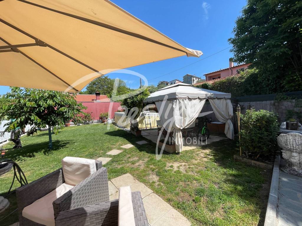 Villa a La spezia in Via Brigola - Foto 3