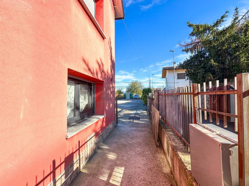 Villa a Bagnaria arsa in VICOLO PASUBIO , 3 - Foto 3