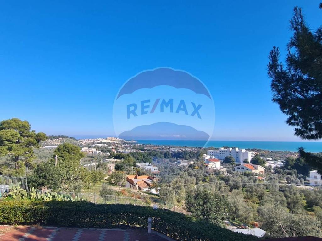 Villa a Vieste in Località Pilone del Monaco - Foto 5