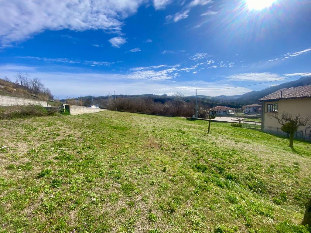 Terreno a Dogliani in Via Codevilla, 129 - Foto 3