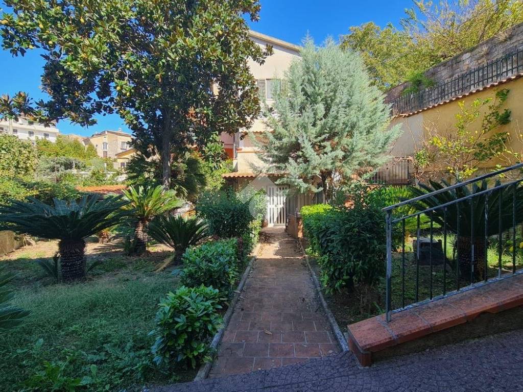 Casa indipendente a Sant'agata de' goti in C/da Faggiano - Foto 2