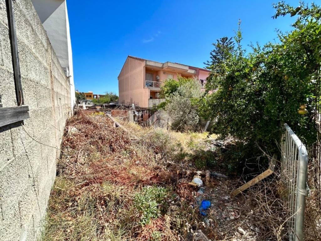 Terreno a Selargius in Via delle Orchidee, 17 - Foto 4