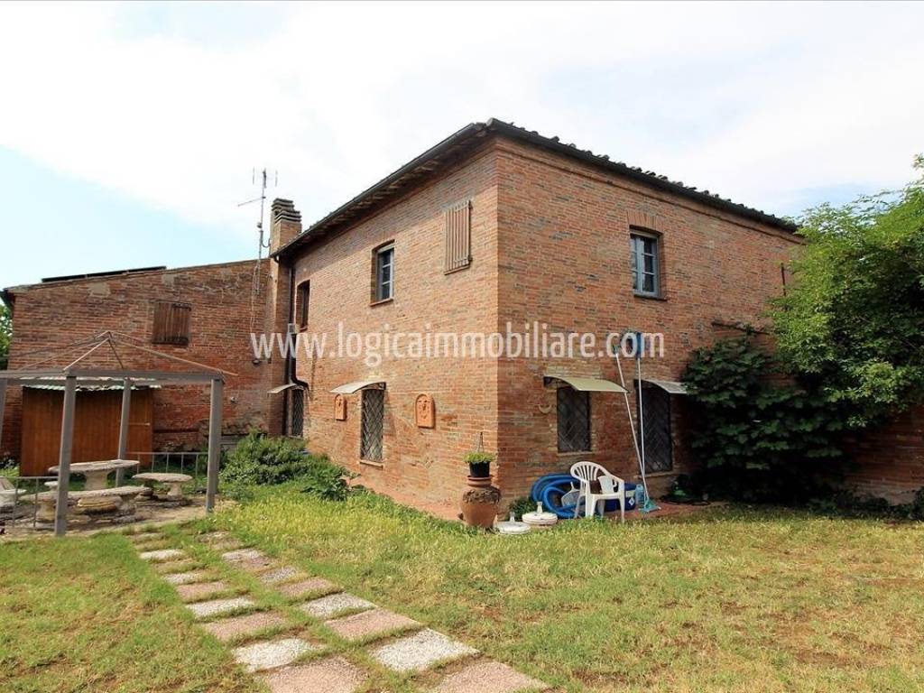 Rustico / casale a Montepulciano in Via Antica Chiusina - Foto 2